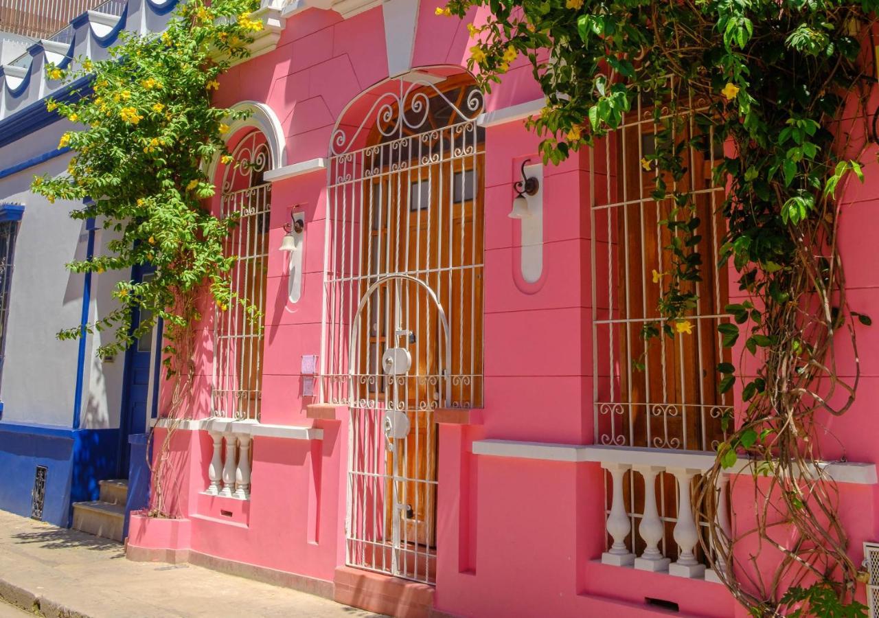 Casa Rosa - Alma Hotels サンタ・マルタ エクステリア 写真